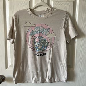 Abercrombie kids size (13-14) beige beach boys shirt